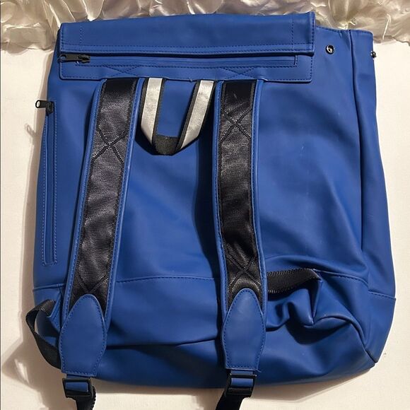Hunter Vibrant Blue Women\'s Backpack main image 4